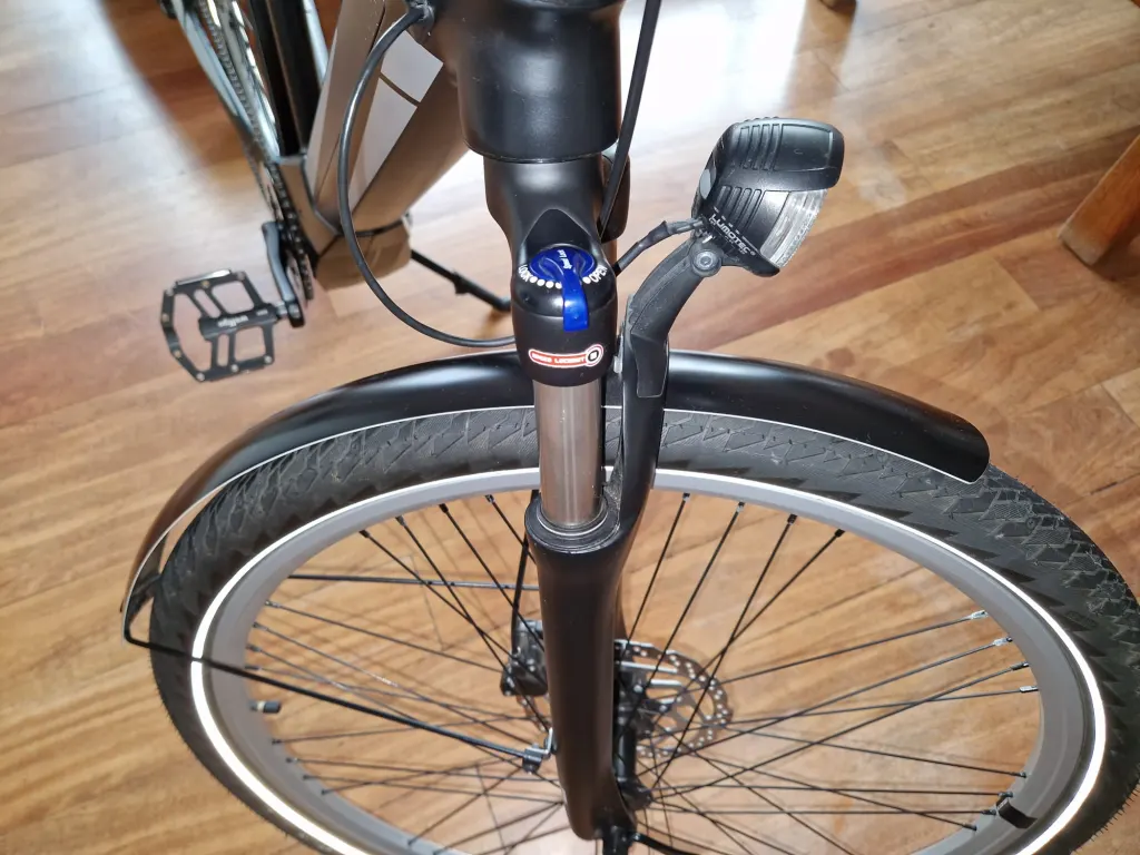 Photo 2 of bicicleta premium BMW Negociable