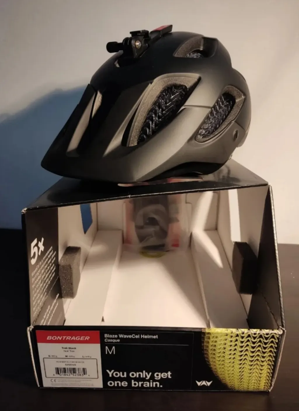 Photo 5 of Casco Bontrager Blaze WaveCel NUEVO