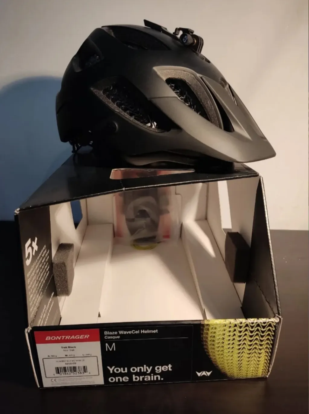 Photo 4 of Casco Bontrager Blaze WaveCel NUEVO