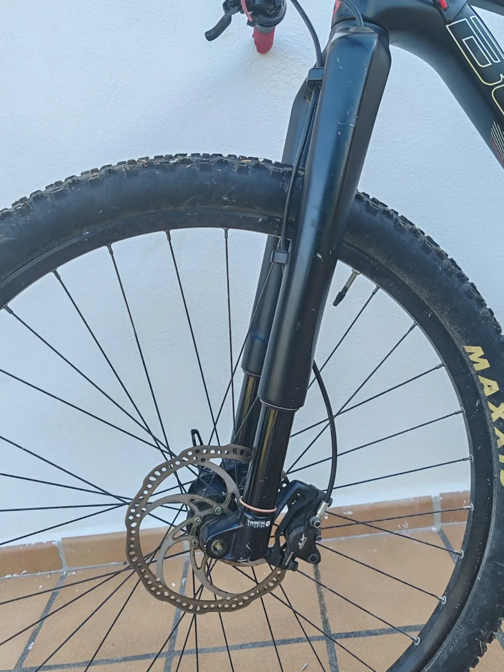 Foto 4 de Bicicleta de montaña Berria de carbono