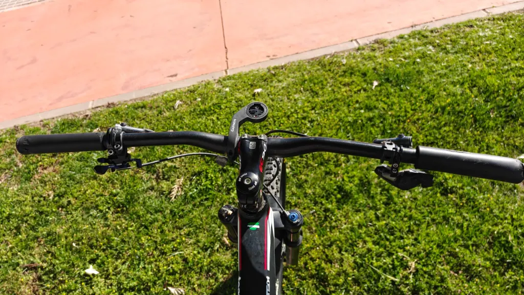 Photo 4 of BMC TE01 MTB SRAM EAGLE AXS XTR DTSWISS