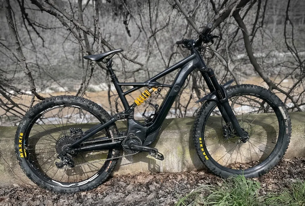Foto 2 de Specialized turbo kenevo