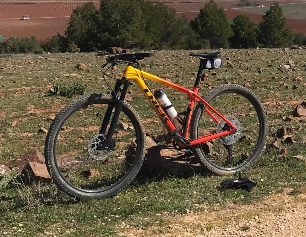 Photo 2 of TREK PRO CALIBER 9.6