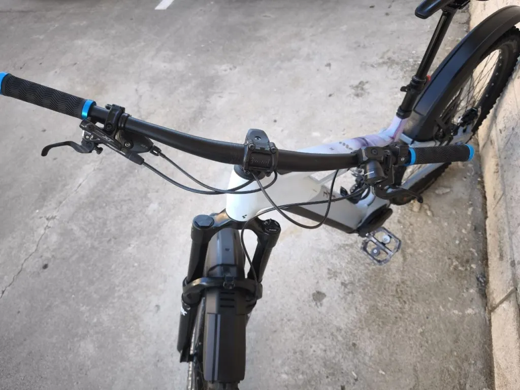Foto 6 de CUBE STEREO HYBRID ONE44 RACE HPC