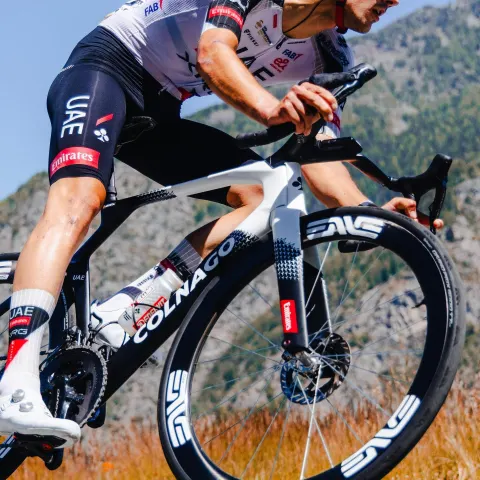 Colnago G5-X: la gravel italiana para competir con paso para cubiertas de 53 mm, foto 5