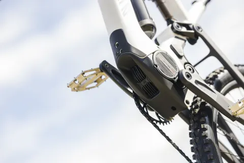 150 Nm and a 2.9 kg frame: the Canyon Spectral CF 9 e-MTB raises the bar, photo 5