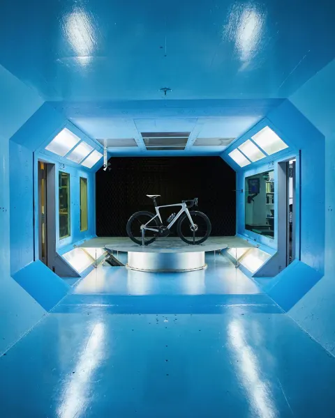 Una bici de carretera de segunda mano con pasado WorldTour: el EF Pro Cycling vende sus Cannondale, foto 1
