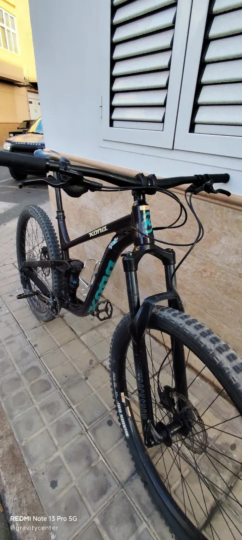 Kona Process 134 Al (2022) - Impecable (Mantenimiento Gravity Center