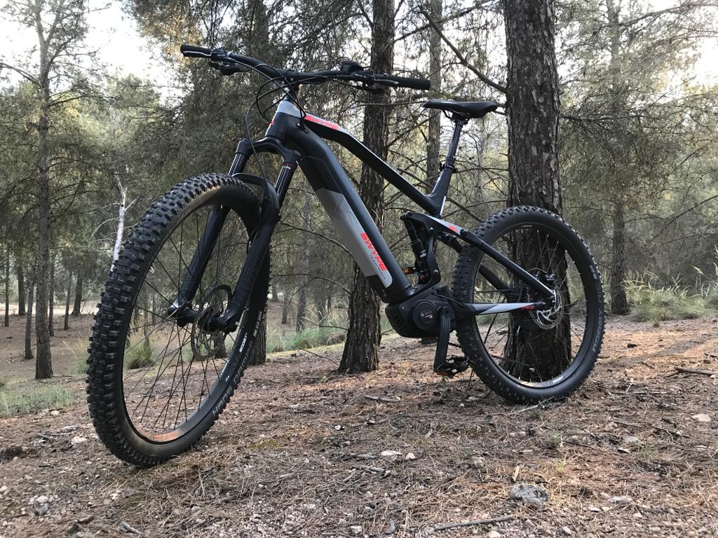 Bici eléctrica de montaña e-mtb