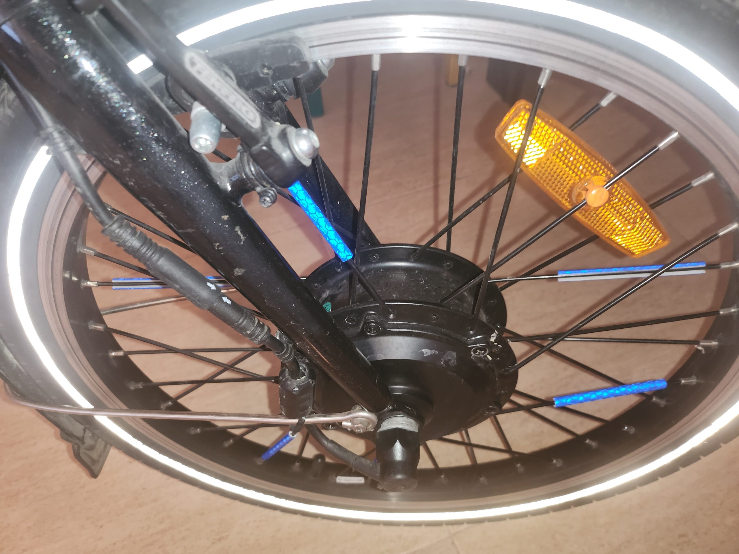 Bicicleta plegable eléctrica