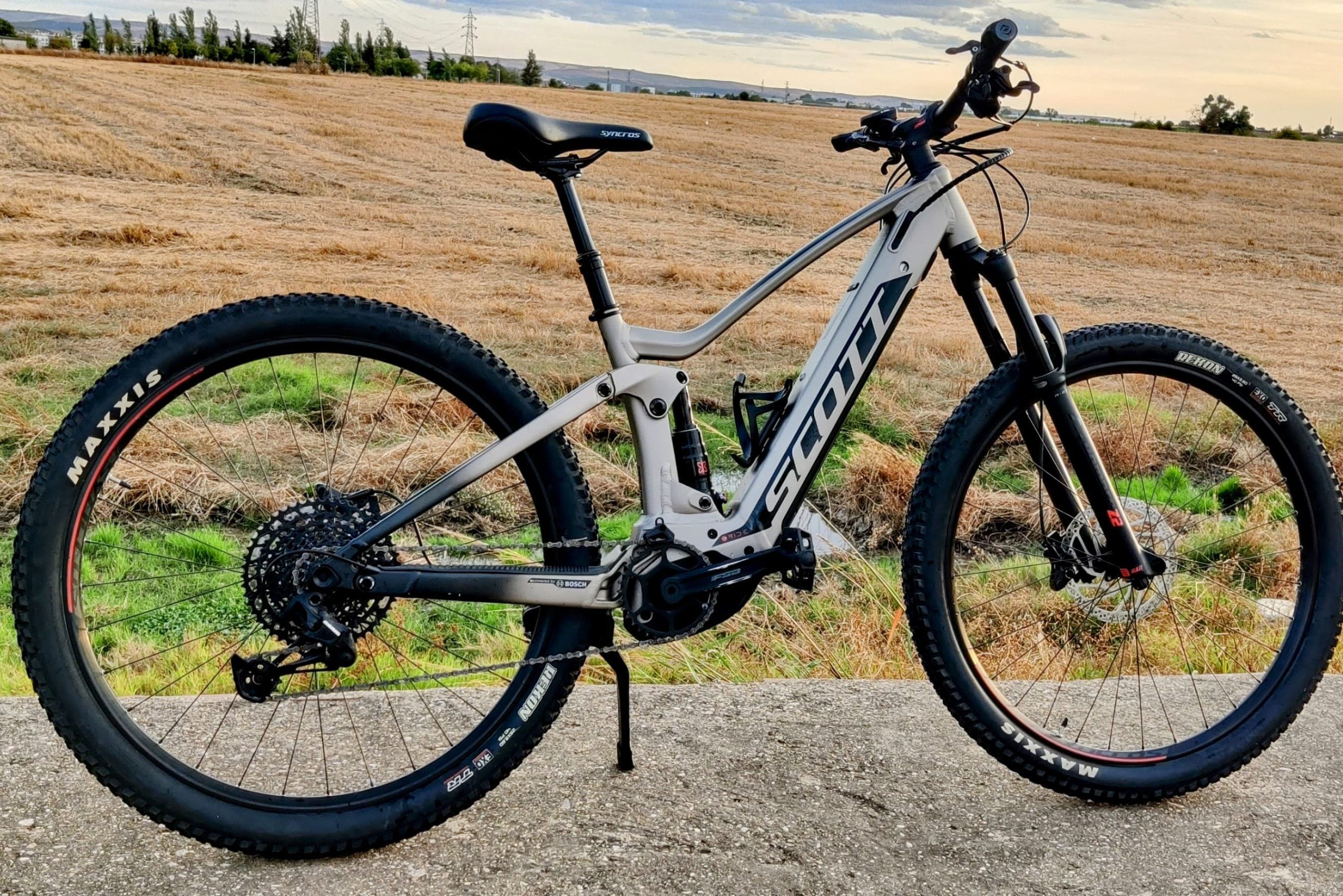 Scott Strike eRide 930