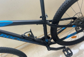 bicicleta de montaña semi nueva