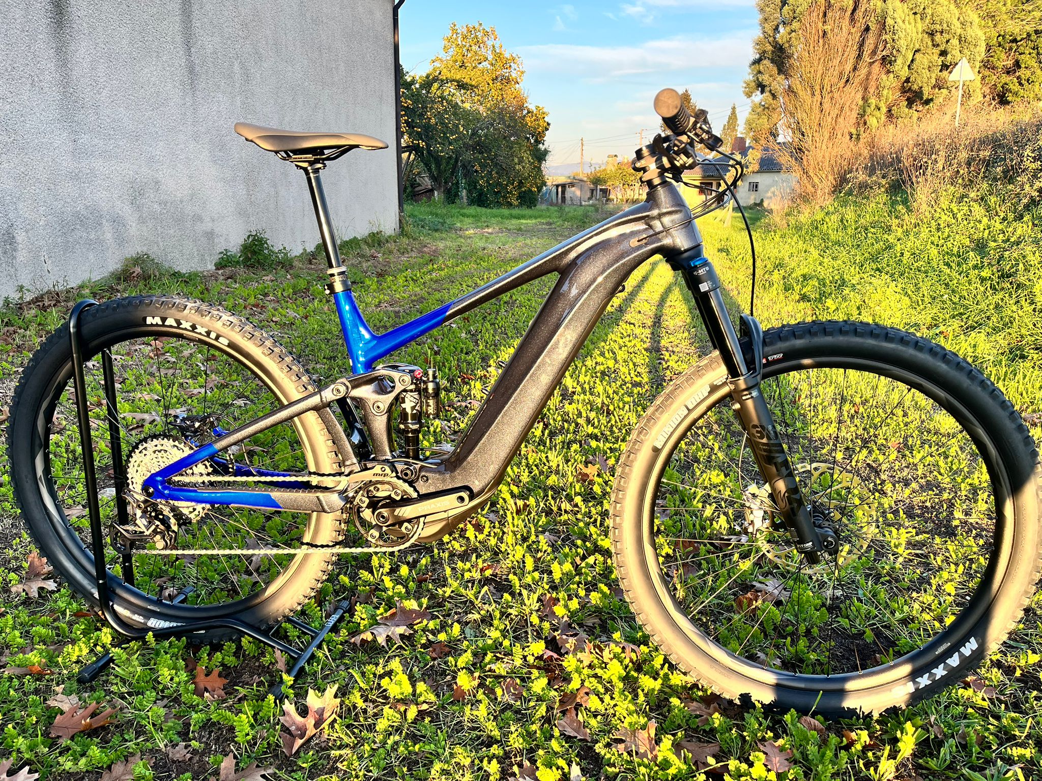 E-BIKE GIANT Trance X E+ 1