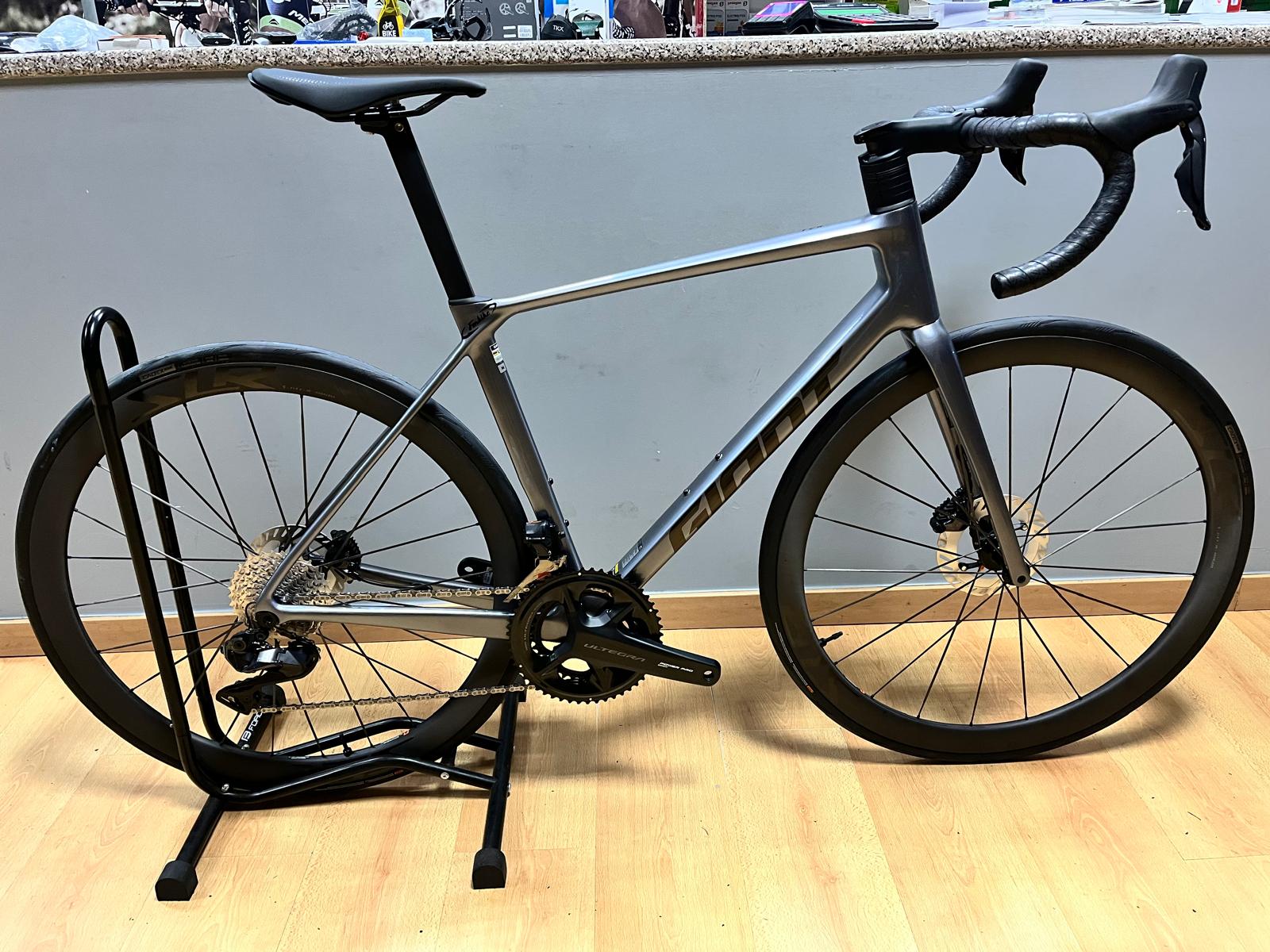 Giant TCR Advanced Pro 0 (Di2)