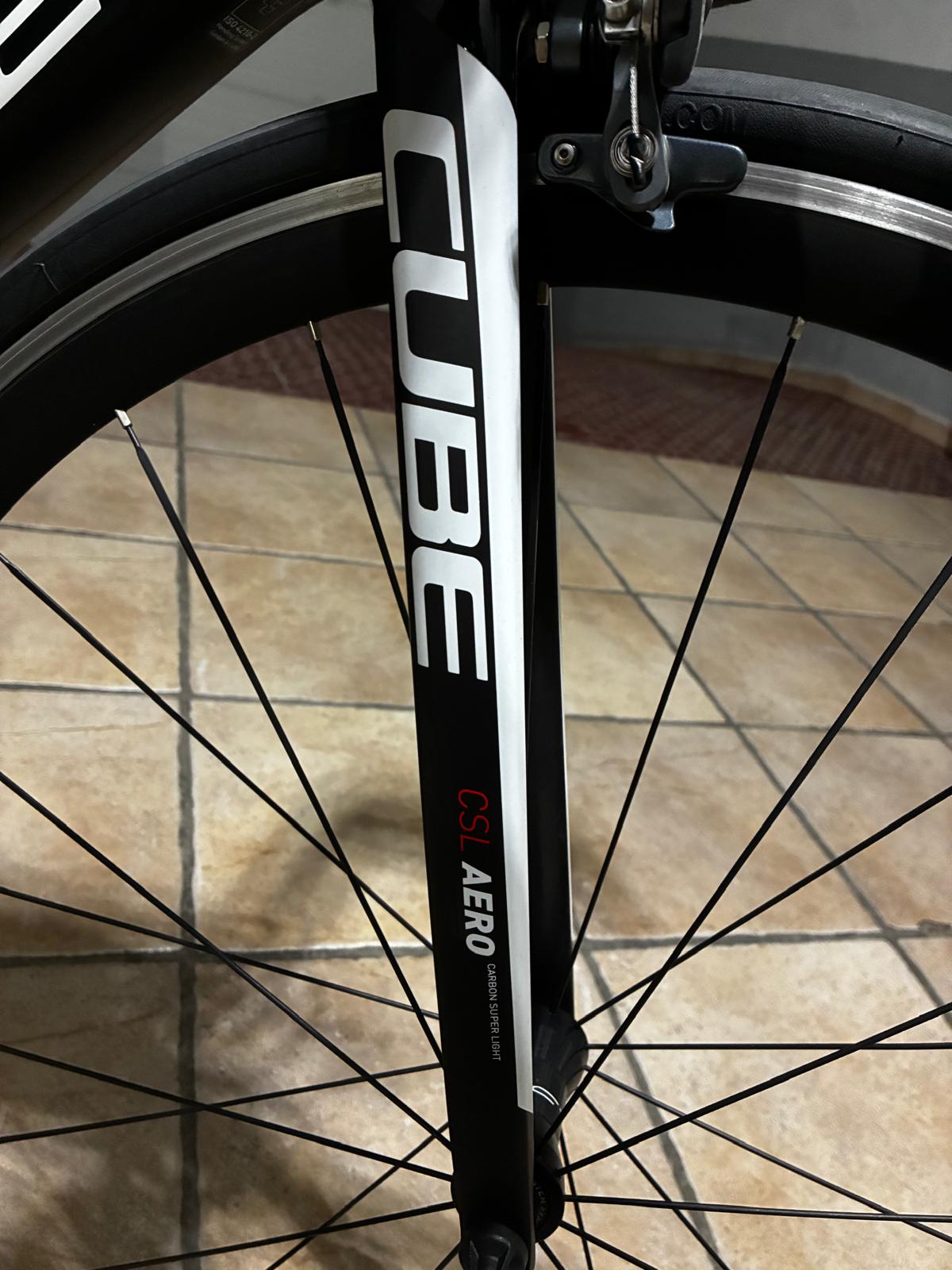 Cube Talla 56 Carbono Ultegra