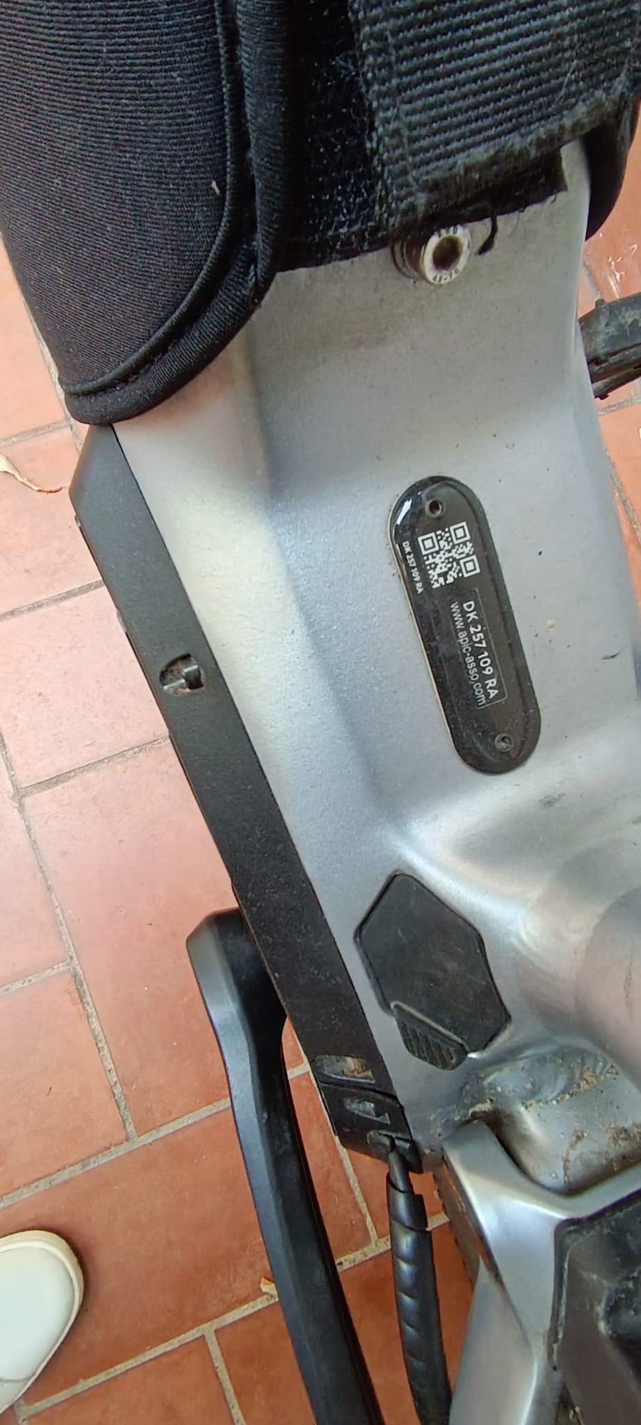 Bicicleta eléctrica de m ontaña 29″ alu